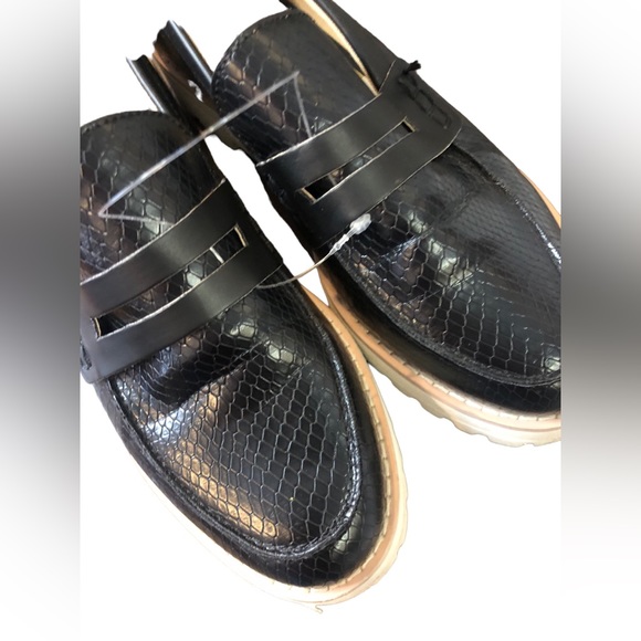 Dolce Vita Snakeskin Stella Loafer Size 7M - Picture 2 of 6